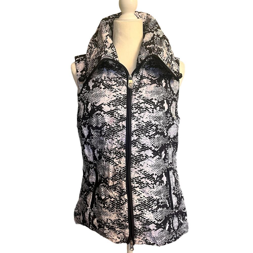 NWT NVO Sport Snakeskin Print Polyester‎ Vest Medium